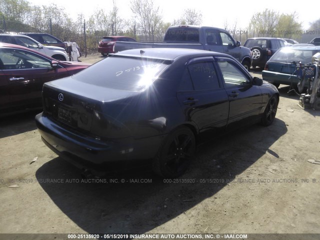 JTHBD182010011928 - 2001 LEXUS IS 300 BLACK photo 4