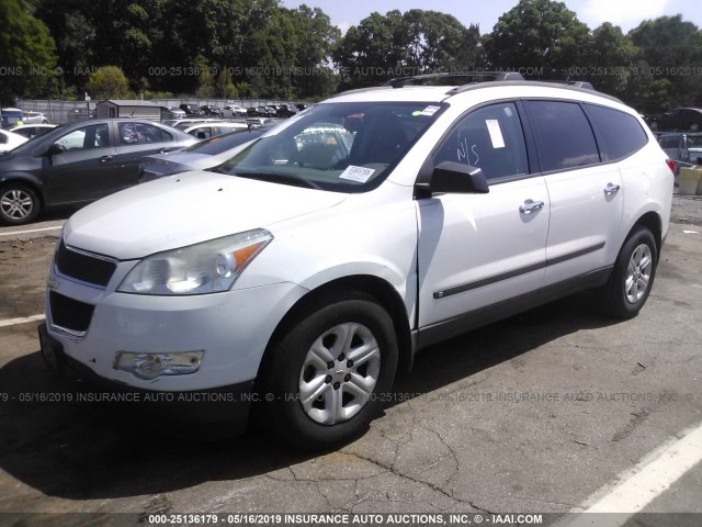 1GNLREED0AS154474 - 2010 CHEVROLET TRAVERSE LS WHITE photo 2