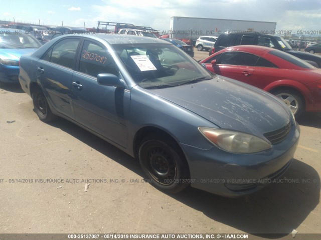 4T1BE32K33U675666 - 2003 TOYOTA CAMRY LE/XLE/SE BLUE photo 1