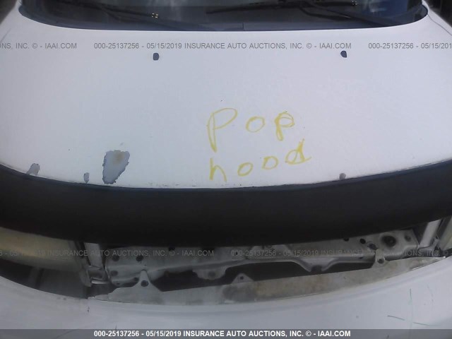 JTLKT324054025440 - 2005 TOYOTA SCION XB 白色 照片 10