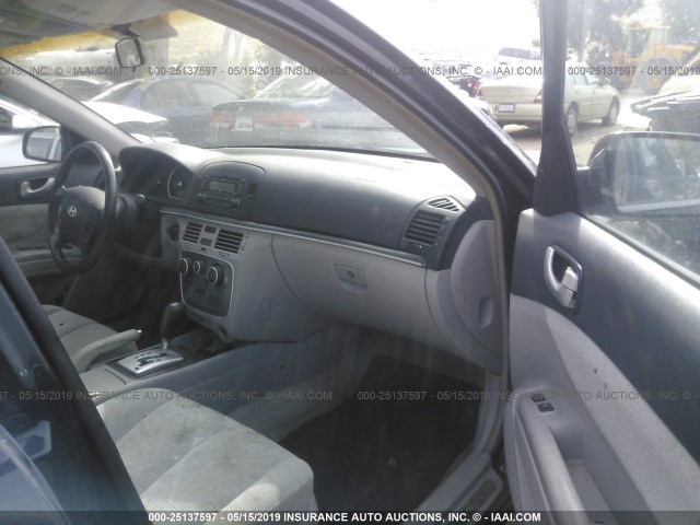 5NPEU46C86H083742 - 2006 HYUNDAI SONATA GLS/LX BLUE photo 5