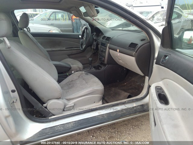 1G1AL18F387283158 - 2008 CHEVROLET COBALT LT SILVER photo 5