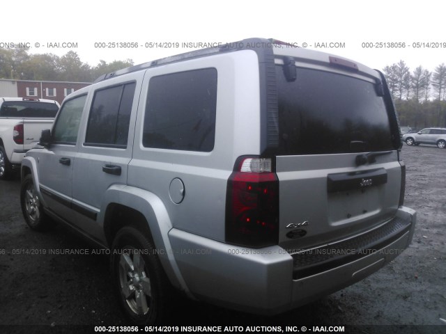 1J8HG48N96C275176 - 2006 JEEP COMMANDER SILVER photo 3