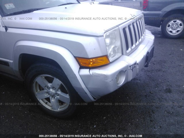 1J8HG48N96C275176 - 2006 JEEP COMMANDER SILVER photo 6