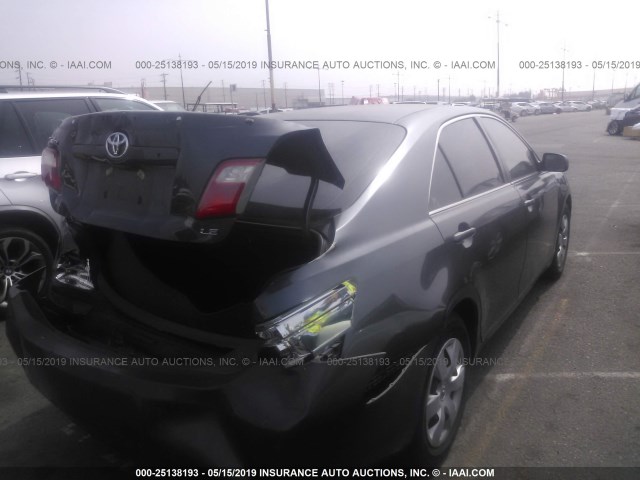 4T1BE46K37U111697 - 2007 TOYOTA CAMRY NEW GENERAT CE/LE/XLE/SE GRAY photo 4
