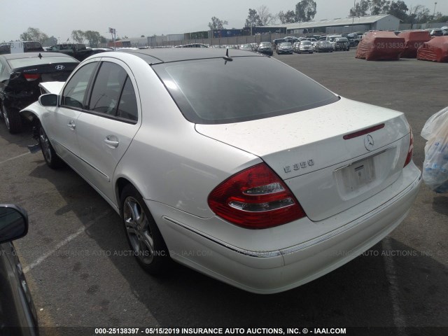 WDBUF56J46A970903 - 2006 MERCEDES-BENZ E 350 WHITE photo 3