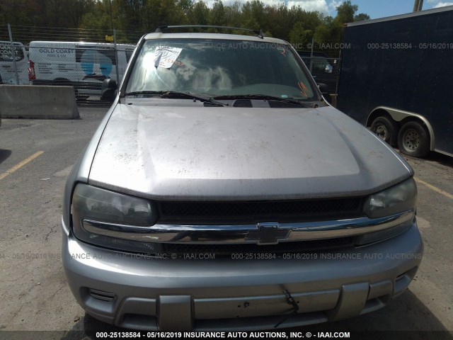 1GNDT13S672138949 - 2007 CHEVROLET TRAILBLAZER LS/LT SILVER photo 6