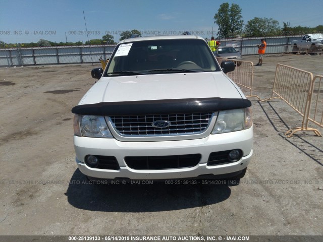 1FMZU75W94ZB12259 - 2004 FORD EXPLORER LIMITED WHITE photo 6