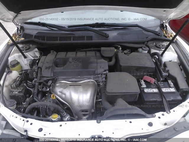 4T4BF3EK5BR151920 - 2011 TOYOTA CAMRY SE/LE/XLE 白色 照片 10