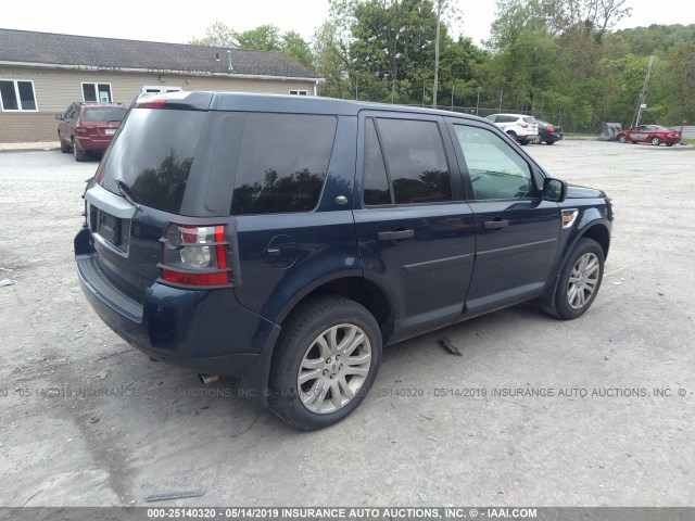 SALFP24N68H053637 - 2008 LAND ROVER LR2 SE BLUE photo 4