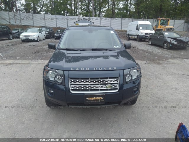 SALFP24N68H053637 - 2008 LAND ROVER LR2 SE BLUE photo 6