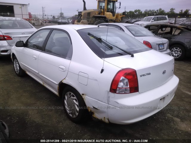 KNAFB161735127584 - 2003 KIA SPECTRA GS/GSX WHITE photo 3