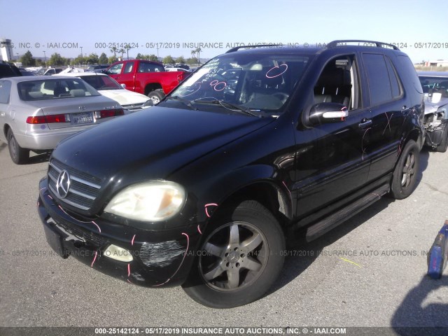 4JGAB75E94A485679 - 2004 MERCEDES-BENZ ML 500 BLACK photo 2