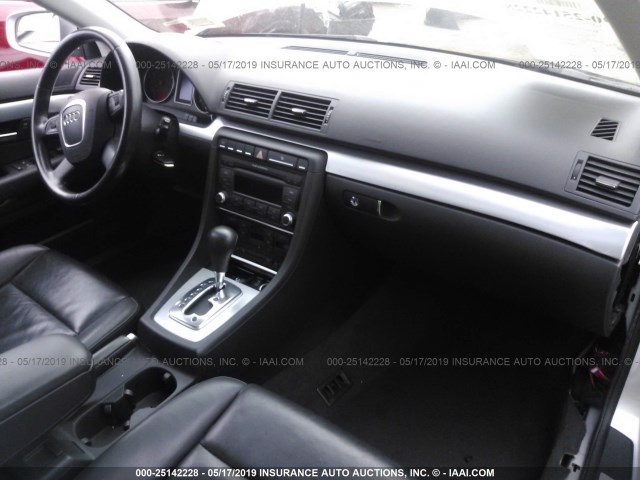 WAUAF78E18A054678 - 2008 AUDI A4 2.0T SILVER photo 5
