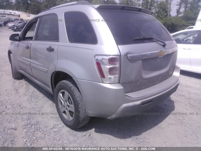 2CNDL13F866031426 - 2006 CHEVROLET EQUINOX LS SILVER photo 3