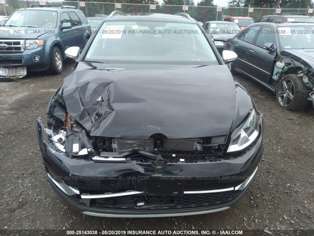 3VWH17AU9HM544013 - 2017 VOLKSWAGEN Golf Alltrack S/SE/SEL BLACK photo 6