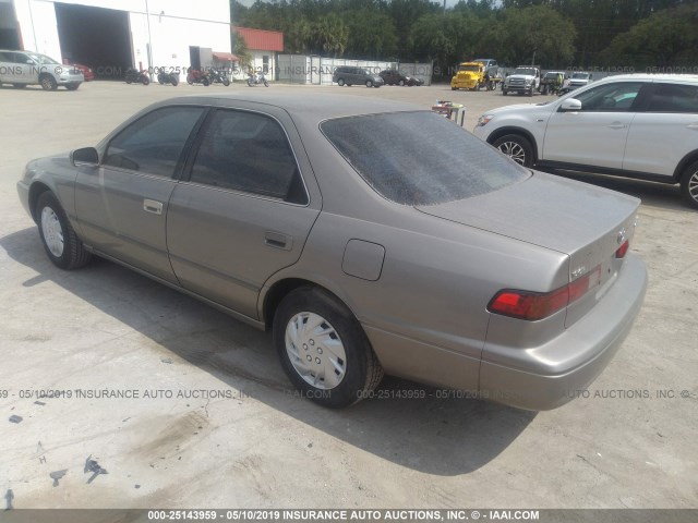 4T1BG22K1WU280846 - 1998 TOYOTA CAMRY CE/LE/XLE 灰色 照片 3