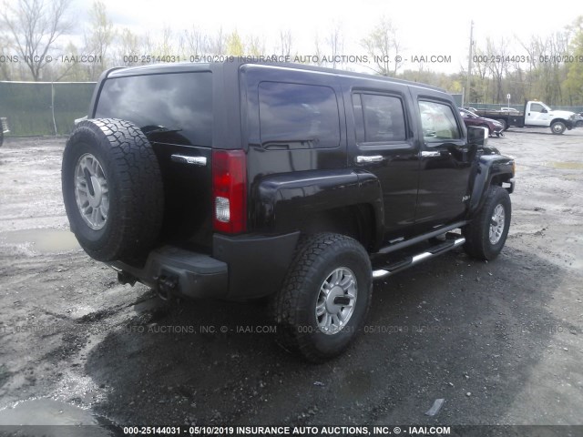 5GTDN136568162945 - 2006 HUMMER H3 BLACK photo 4