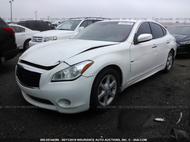 JN1BY1AP9BM324999 - 2011 INFINITI M37 WHITE photo 2