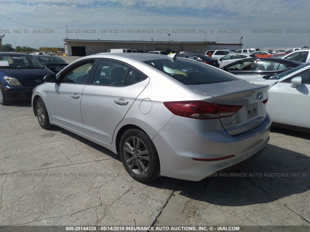 5NPD84LF2JH251771 - 2018 HYUNDAI ELANTRA SEL/VALUE/LIMITED SILVER photo 3