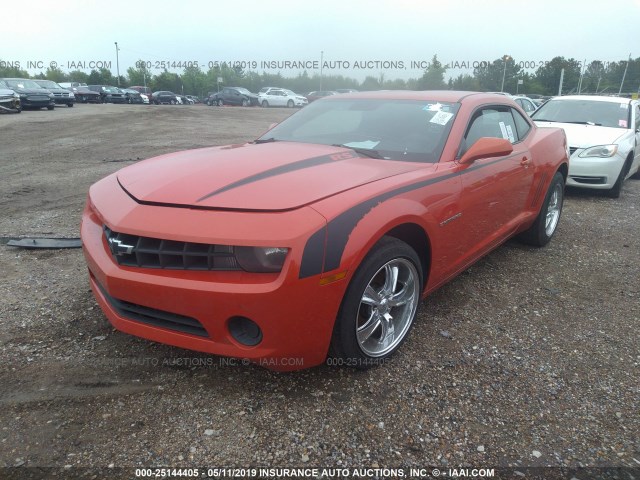 2G1FE1EV7A9222248 - 2010 CHEVROLET CAMARO LS ORANGE photo 2