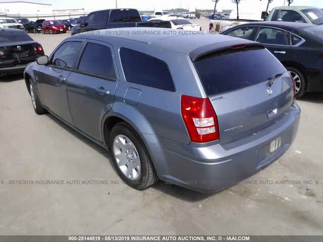 2D4FV47T47H607580 - 2007 DODGE MAGNUM SE SILVER photo 3