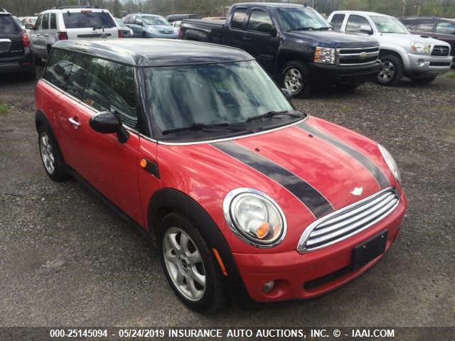 WMWML33539TN68592 - 2009 MINI COOPER CLUBMAN RED photo 1