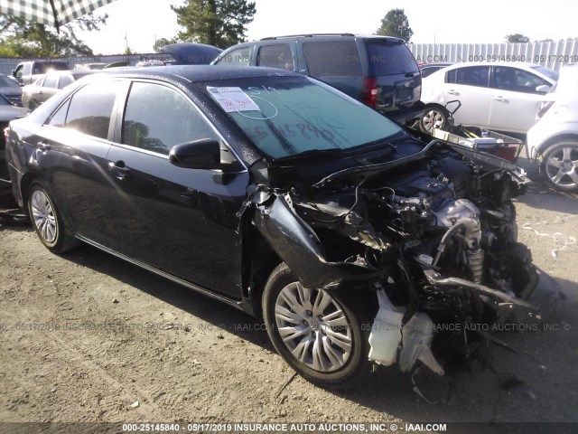 4T4BF1FK3CR225145 - 2012 TOYOTA CAMRY SE/LE/XLE 黑色 照片 1