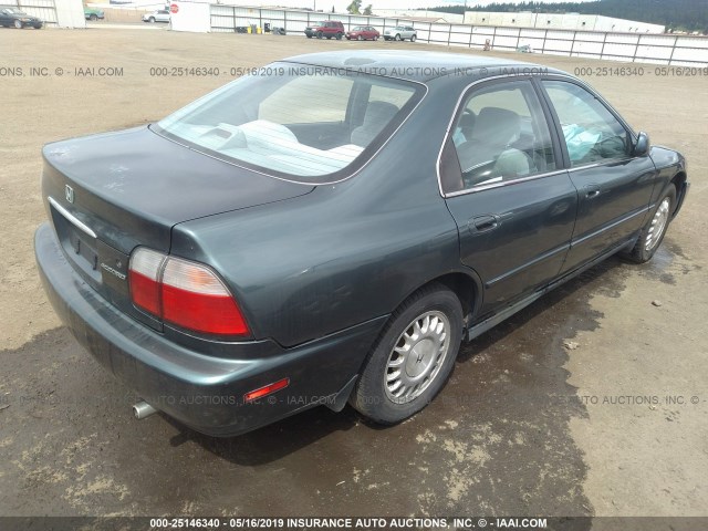 1HGCD5688VA166670 - 1997 HONDA ACCORD VALUE GREEN photo 4