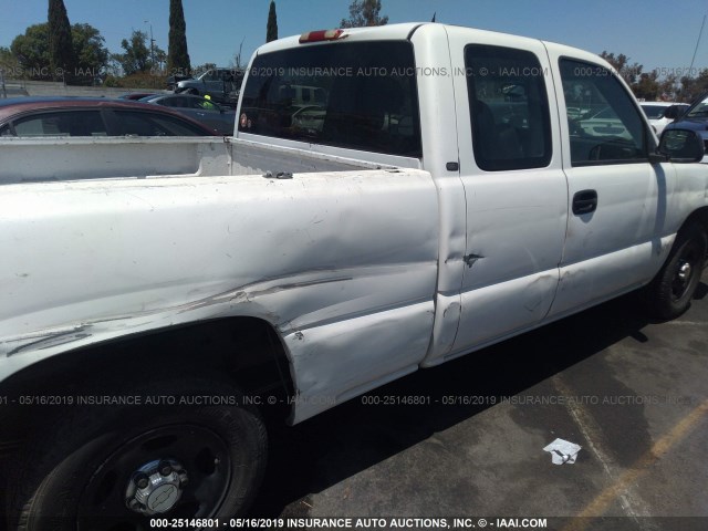 1GCEC19X24Z120404 - 2004 CHEVROLET SILVERADO C1500 WHITE photo 6