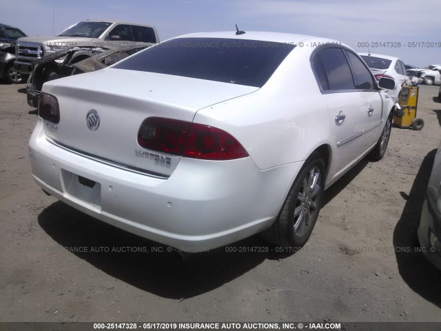 1G4HE57Y77U148285 - 2007 BUICK LUCERNE CXS WHITE photo 4