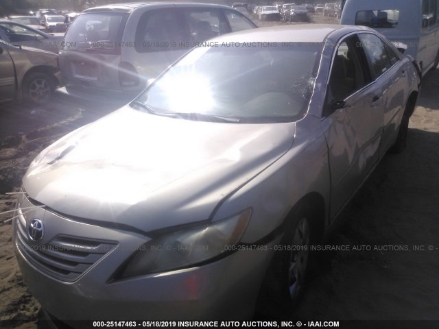 4T1BE46K67U659256 - 2007 TOYOTA CAMRY NEW GENERAT CE/LE/XLE/SE BEIGE photo 2