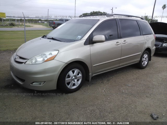 5TDZK22C98S109019 - 2008 TOYOTA SIENNA XLE/XLE LIMITED GOLD photo 2