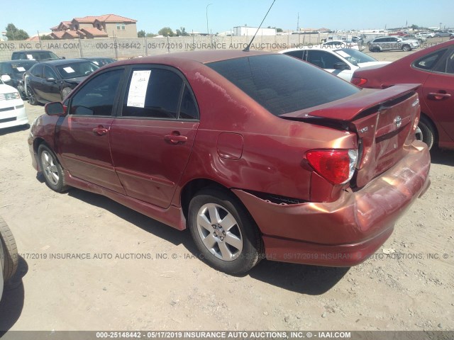 1NXBR30E05Z562004 - 2005 TOYOTA COROLLA CE/LE/S RED photo 3