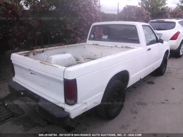 1GCCS14E4M8158948 - 1991 CHEVROLET S TRUCK S10 WHITE photo 4