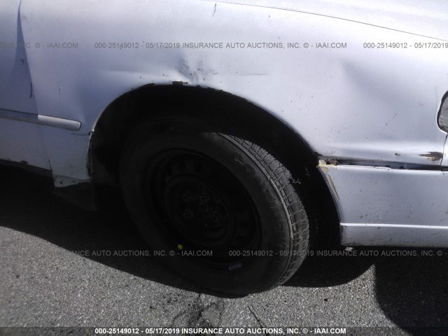 JT2VK13E3N0117911 - 1992 TOYOTA CAMRY XLE WHITE photo 6