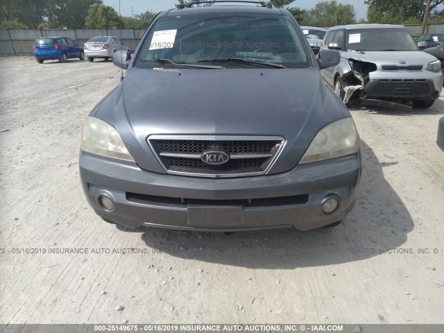 KNDJC733645212503 - 2004 KIA SORENTO EX/LX GRAY photo 6