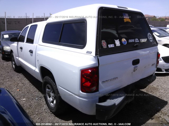 1D7HE28N75S204358 - 2005 DODGE DAKOTA QUAD/ST WHITE photo 3