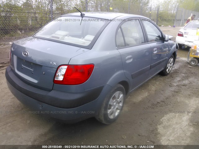 KNADE123976260370 - 2007 KIA RIO LX/SX GRAY photo 4