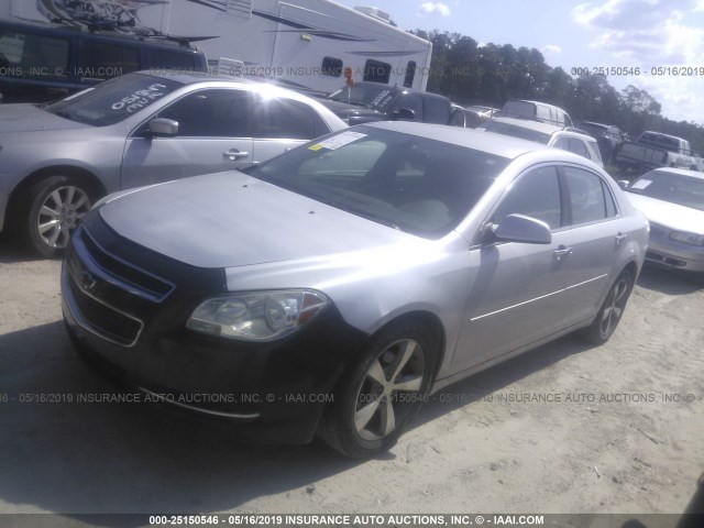 1G1ZC5E02CF159780 - 2012 CHEVROLET MALIBU 1LT 银色 照片 2