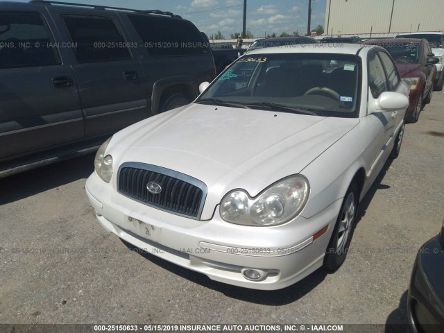 KMHWF25H14A066121 - 2004 HYUNDAI SONATA GL WHITE photo 2