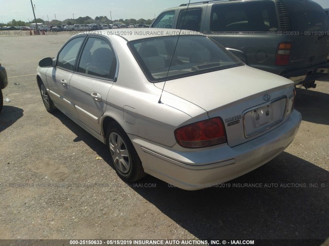 KMHWF25H14A066121 - 2004 HYUNDAI SONATA GL WHITE photo 3