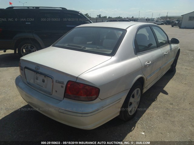 KMHWF25H14A066121 - 2004 HYUNDAI SONATA GL WHITE photo 4