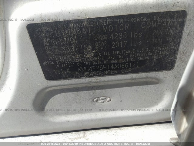 KMHWF25H14A066121 - 2004 HYUNDAI SONATA GL WHITE photo 9