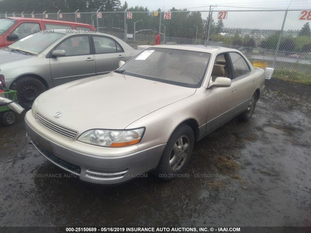 JT8VK13T3P0161043 - 1993 LEXUS ES 300 GOLD photo 2