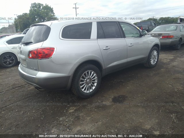 5GAKVBED5BJ368349 - 2011 BUICK ENCLAVE CXL SILVER photo 4