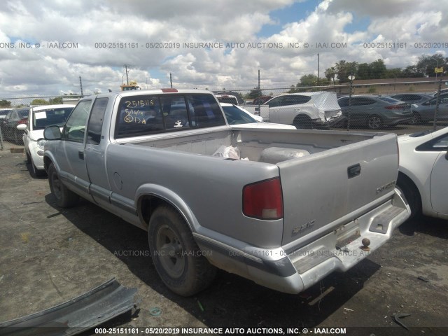 1GCCS1940V8129030 - 1997 CHEVROLET S TRUCK S10 SILVER photo 3