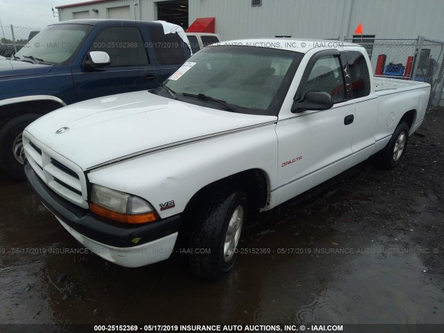 1B7GL22X7XS175906 - 1999 DODGE DAKOTA WHITE photo 2