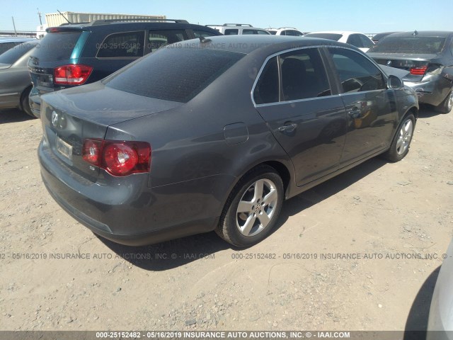 3VWRM71K08M083147 - 2008 VOLKSWAGEN JETTA SE/SEL GRAY photo 4