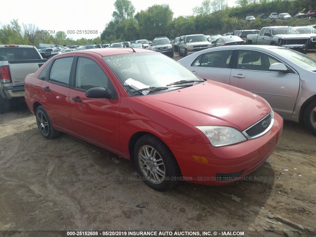 1FAFP34N85W224608 - 2005 FORD FOCUS ZX4 RED photo 1